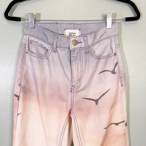 BDG Women's 100% Cotton Sunset Seagull Ombre High Waisted Cowboy Jeans Size 24 - Picture 3 of 11
